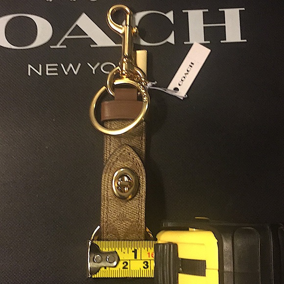 (UNISEX) COACH - TRIGGER SNAP BAG CHARM/KEYCHAIN IN CANVAS - Picture 11 of 13
